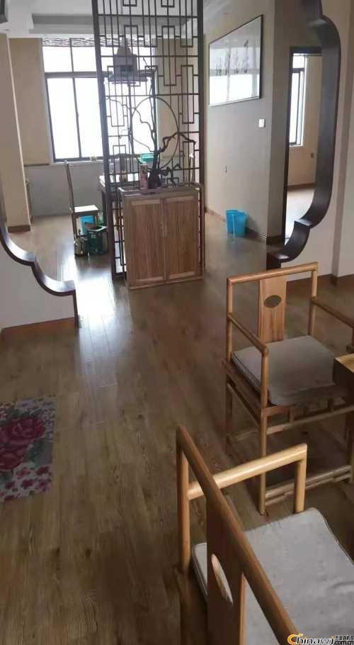 强化木地板批发强化木地板批发