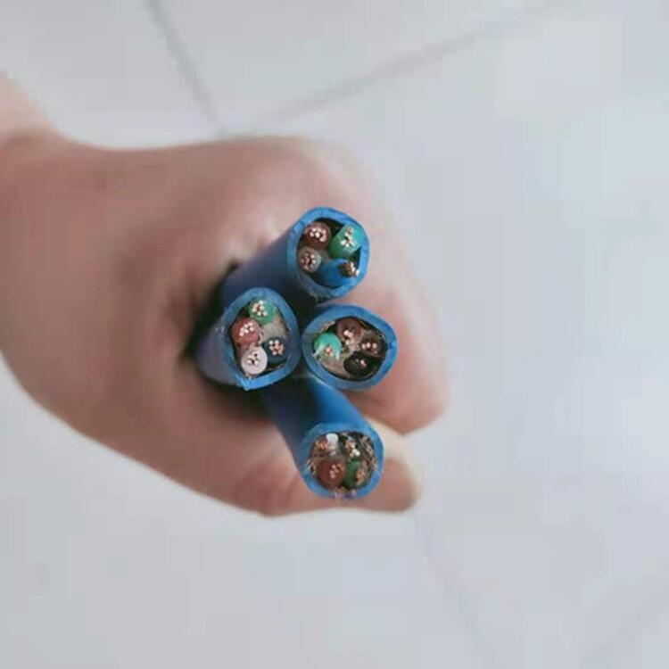 úźŵMHYVR