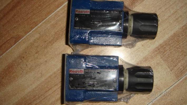 CB900 FK02-8*AN-NN/A/Y