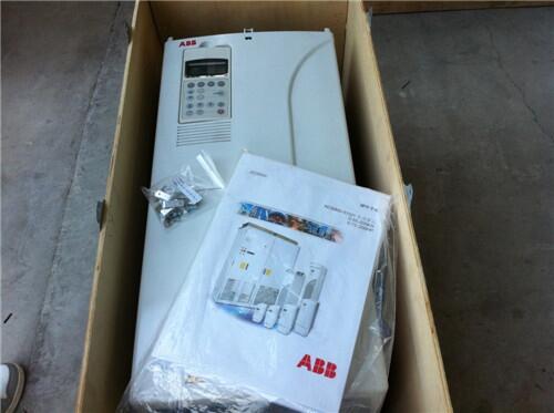 ڱֻSCHNEIDER	SH31402P11A2000	