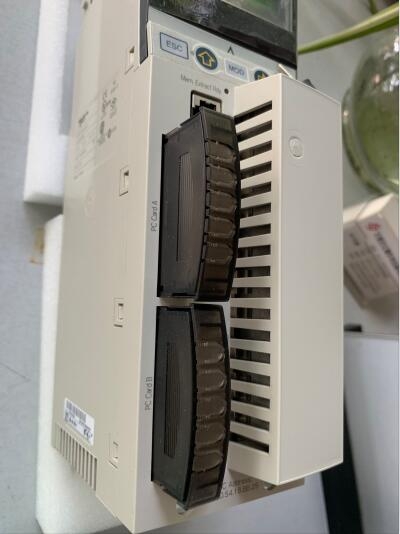 λFMU860-R1EB1ά