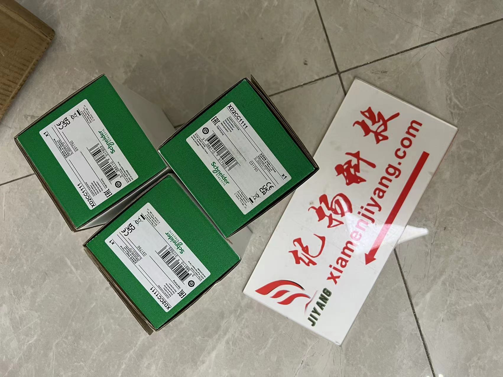 Allen Bradley 2711P-RP9D