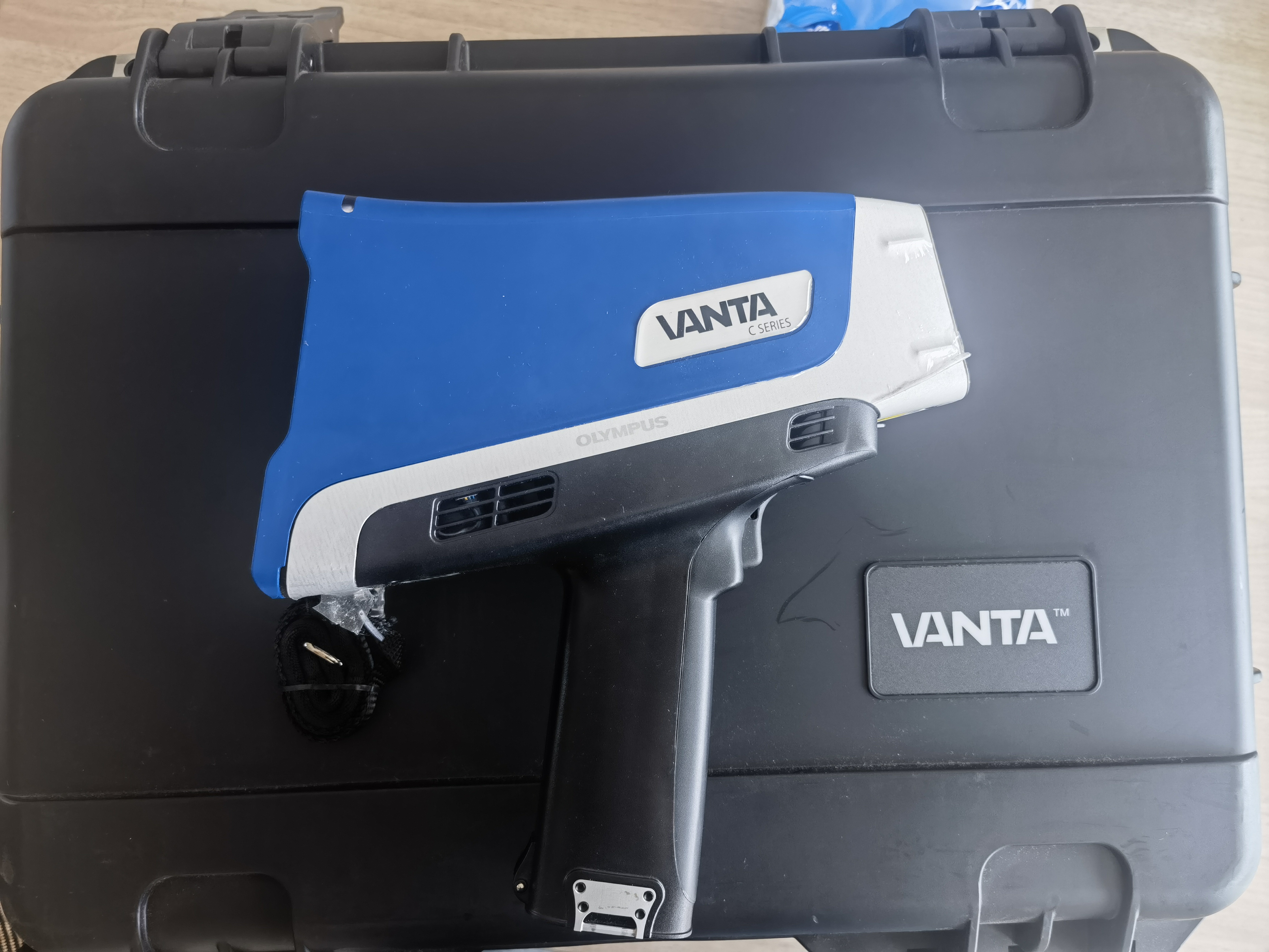 VantaֳֺϽǺϽϼ𿼹\/